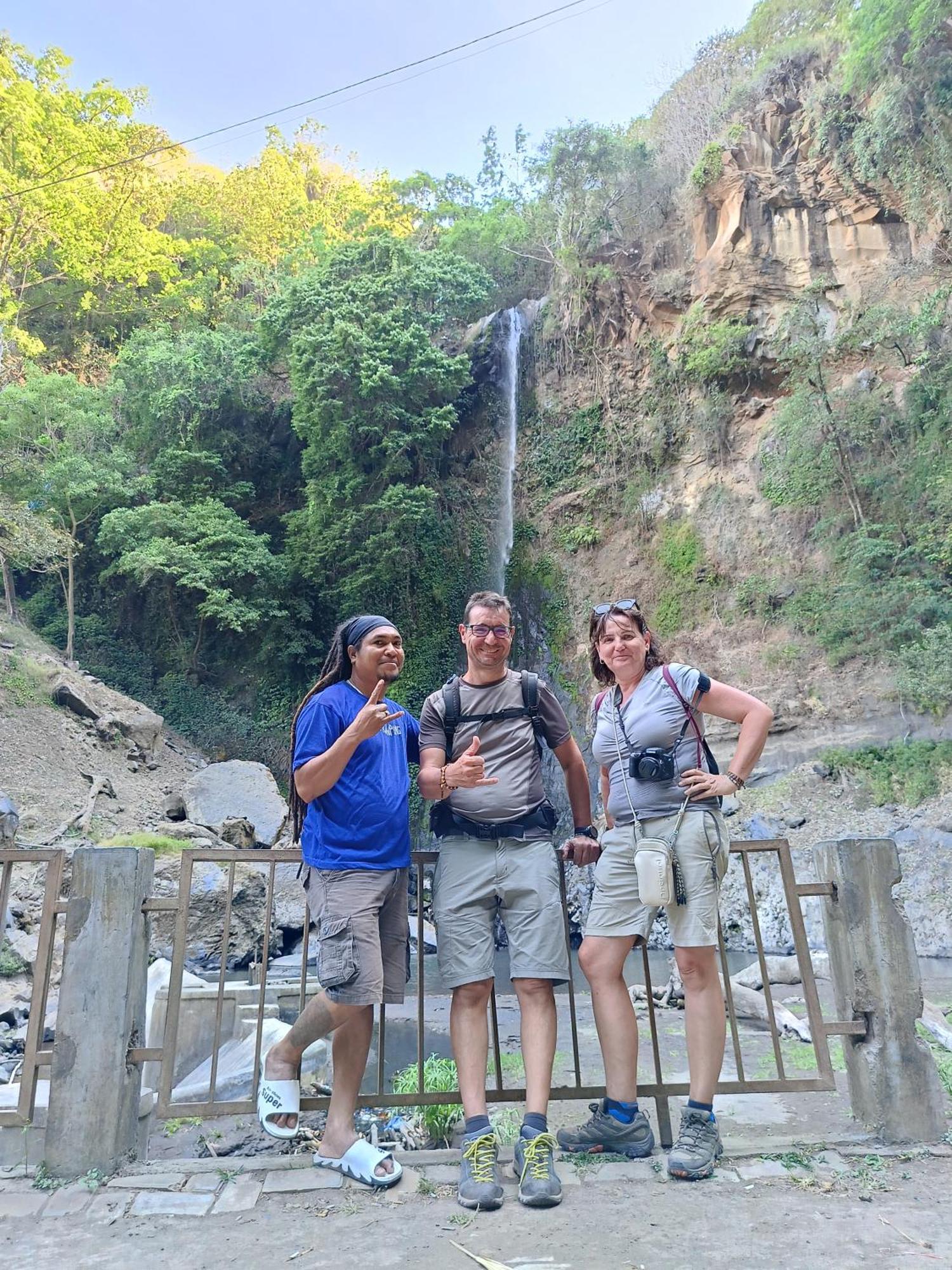 Kristian Homestay Bajawa ภายนอก รูปภาพ