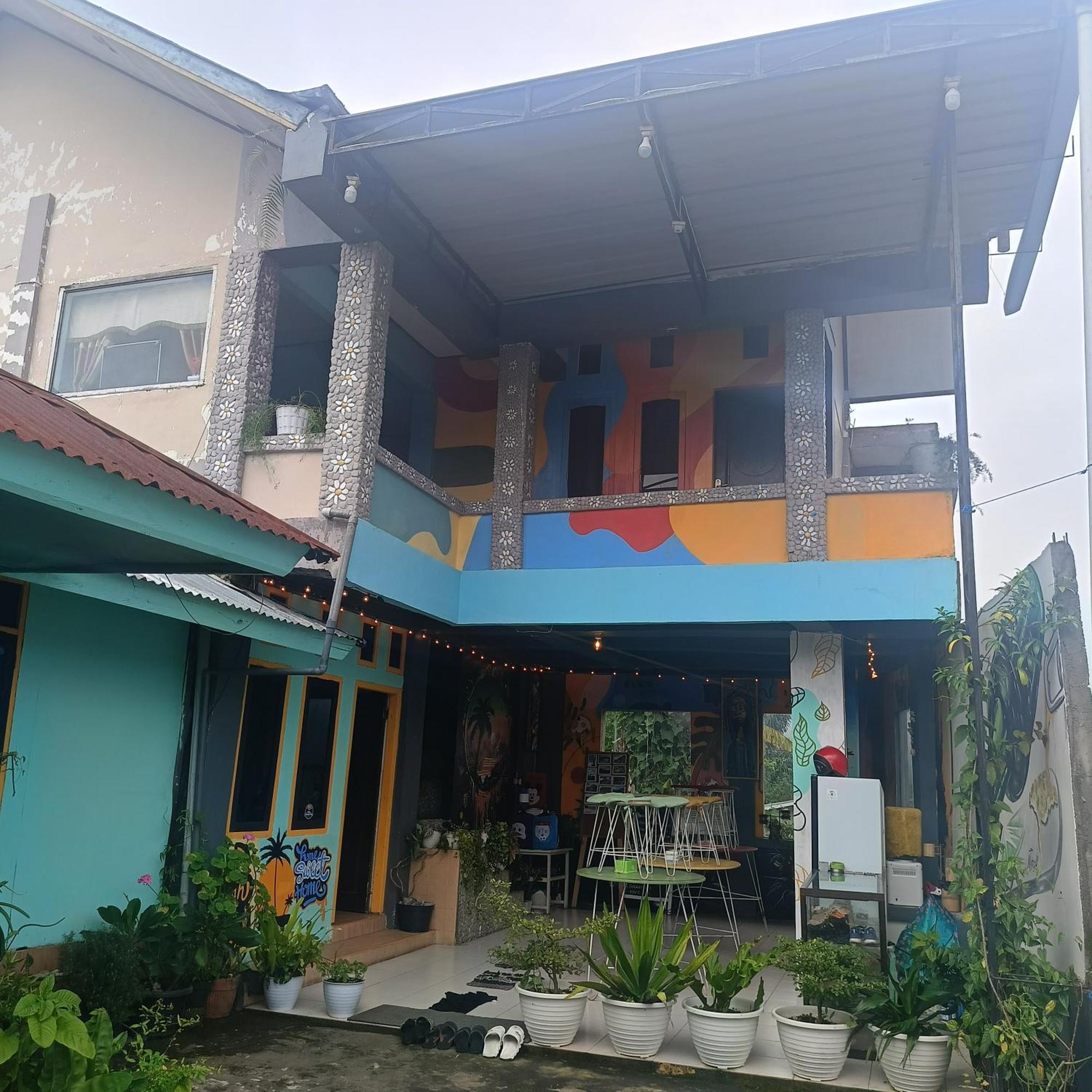 Kristian Homestay Bajawa ภายนอก รูปภาพ